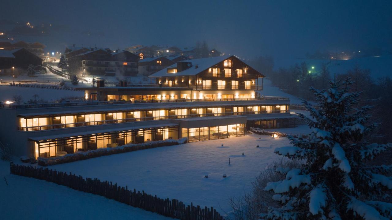 La Casies Mountain Hotel Santa Maddalena in Casies Exterior photo